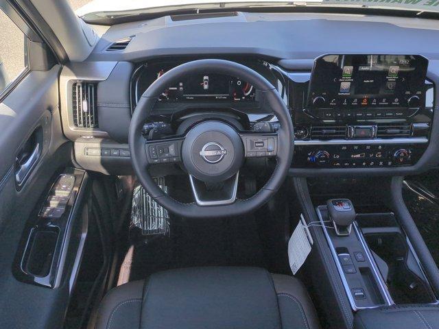 new 2025 Nissan Pathfinder car, priced at $43,871