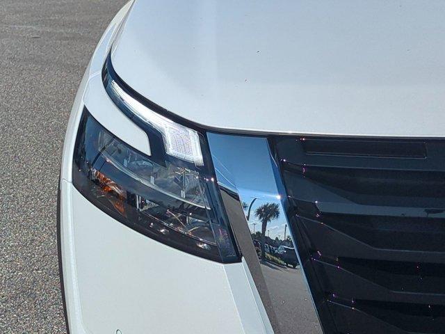 new 2025 Nissan Pathfinder car, priced at $43,871