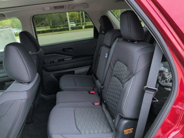 new 2026 Nissan Pathfinder car, priced at $40,135