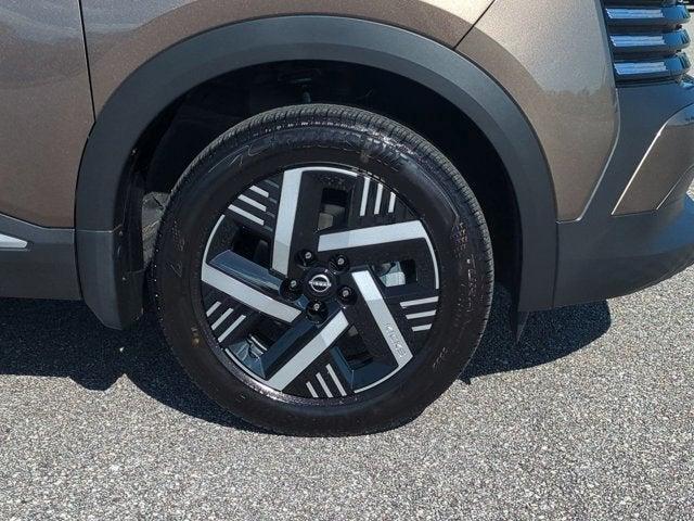 new 2026 Nissan Kicks car, priced at $23,678