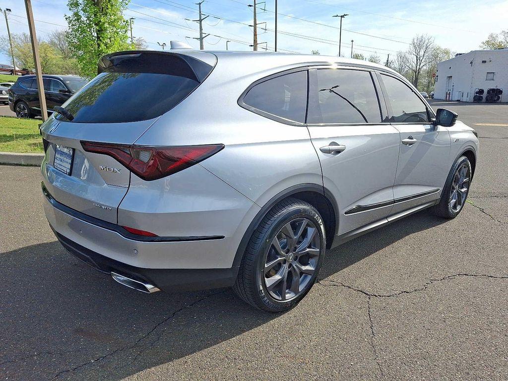 used 2024 Acura MDX car, priced at $44,755