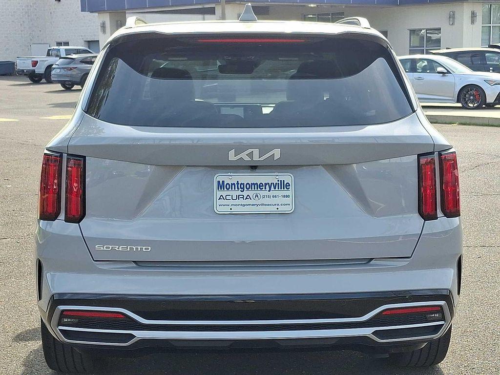 used 2023 Kia Sorento car, priced at $31,299