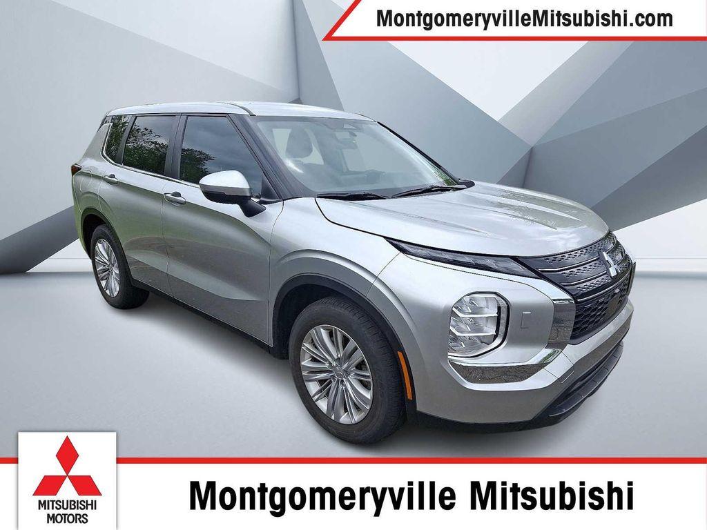 used 2022 Mitsubishi Outlander car, priced at $25,818