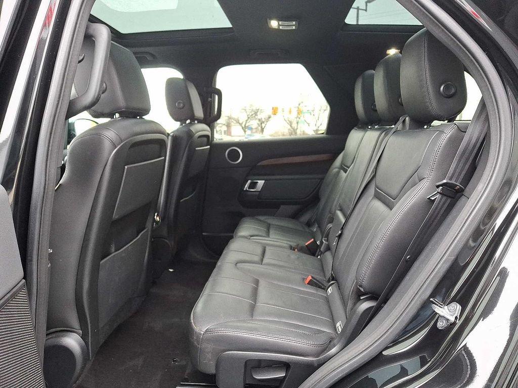used 2018 Land Rover Discovery car, priced at $18,990