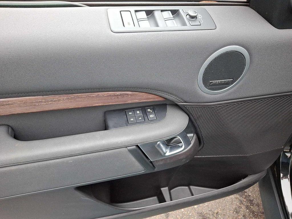 used 2018 Land Rover Discovery car, priced at $18,990