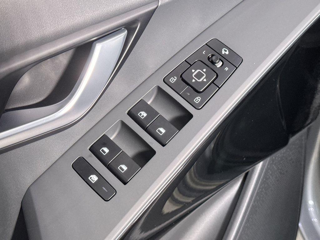 used 2025 Kia Niro car, priced at $25,445