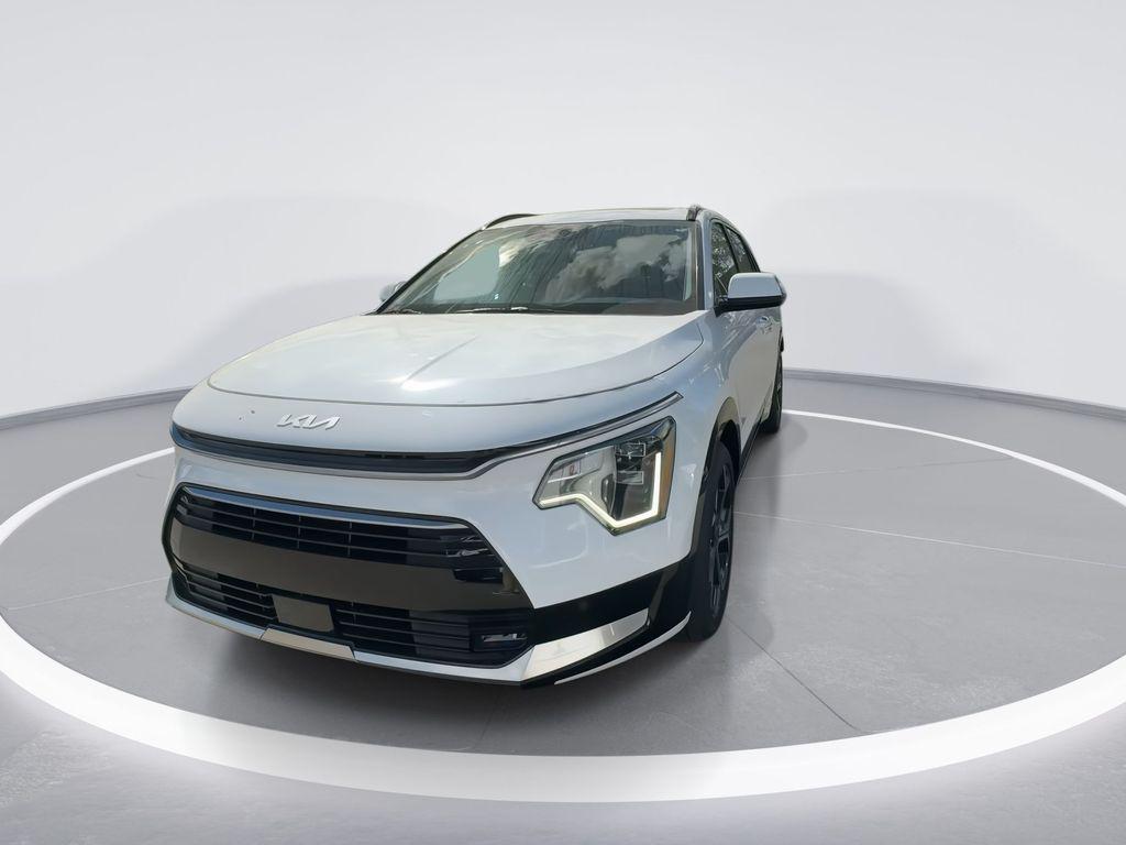 used 2025 Kia Niro car, priced at $28,601