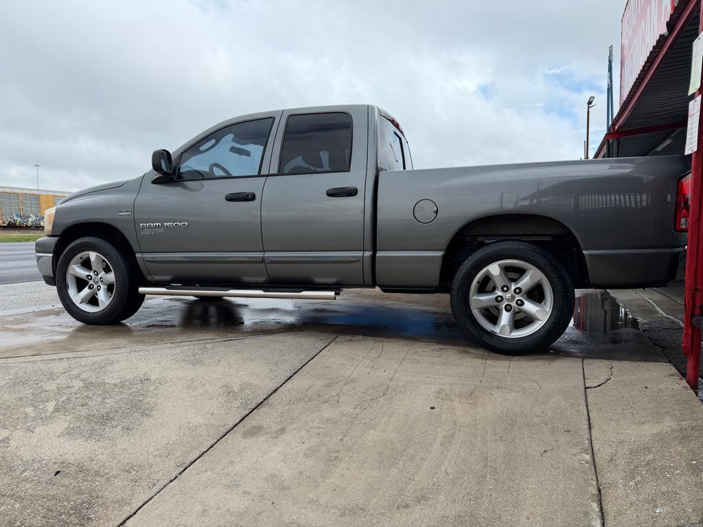used 2006 Dodge Ram 1500 car, priced at $6,000