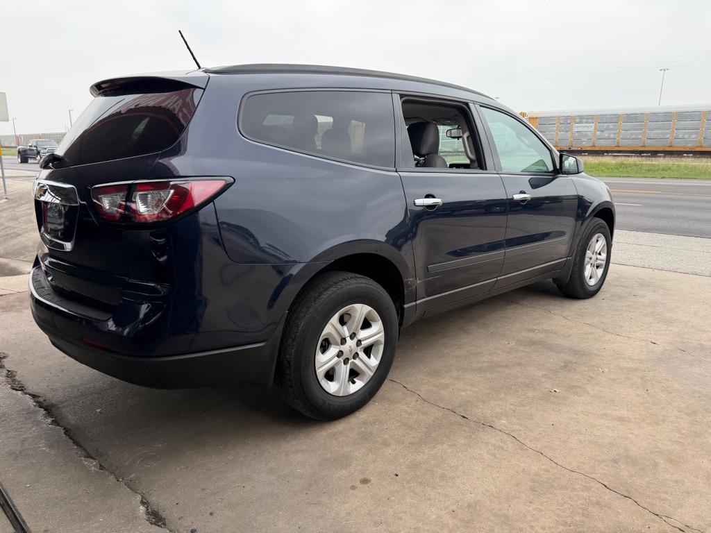 used 2015 Chevrolet Traverse car, priced at $5,999