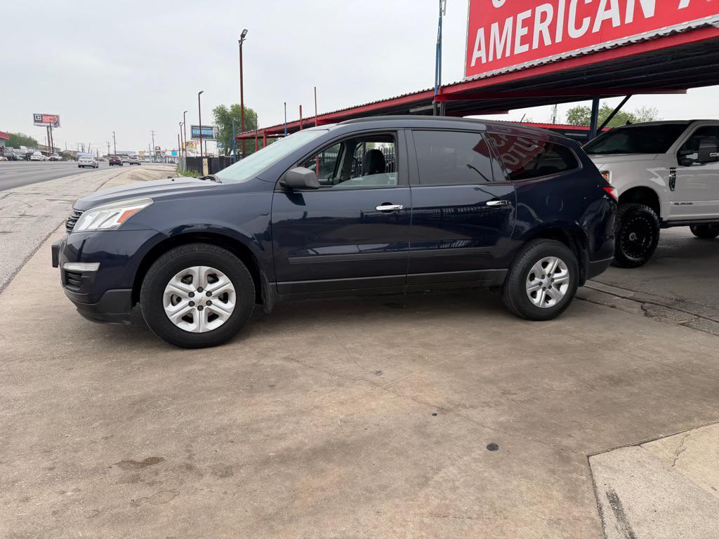 used 2015 Chevrolet Traverse car, priced at $5,999