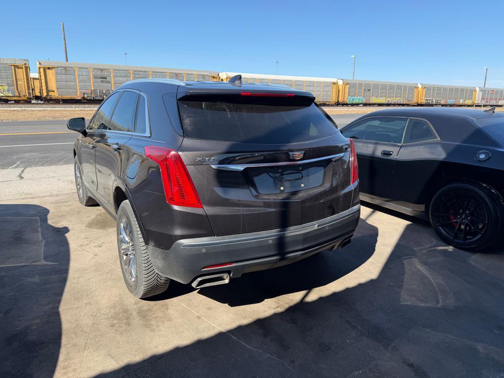 used 2018 Cadillac XT5 car, priced at $8,995