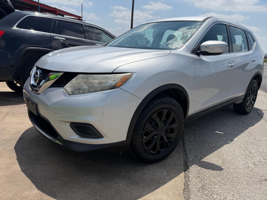used 2015 Nissan Rogue car, priced at $5,996