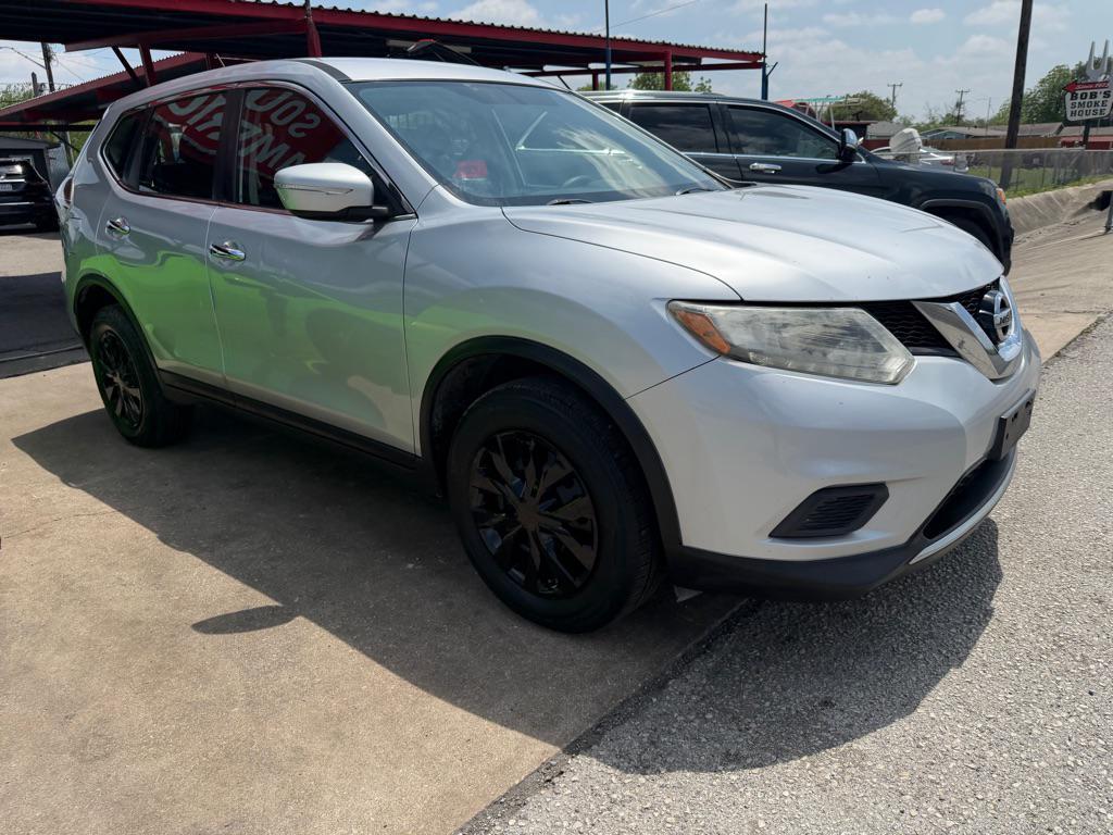 used 2015 Nissan Rogue car, priced at $5,996