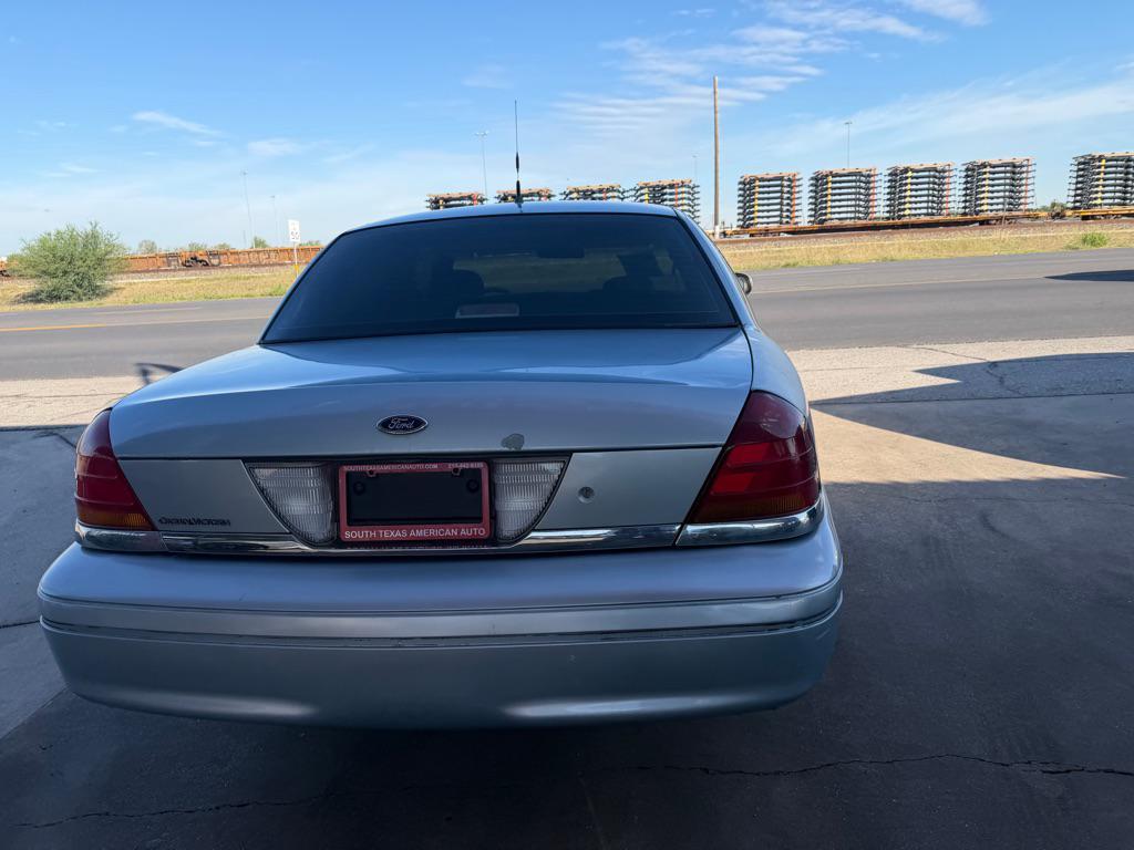 used 2003 Ford Crown Victoria car, priced at $4,000