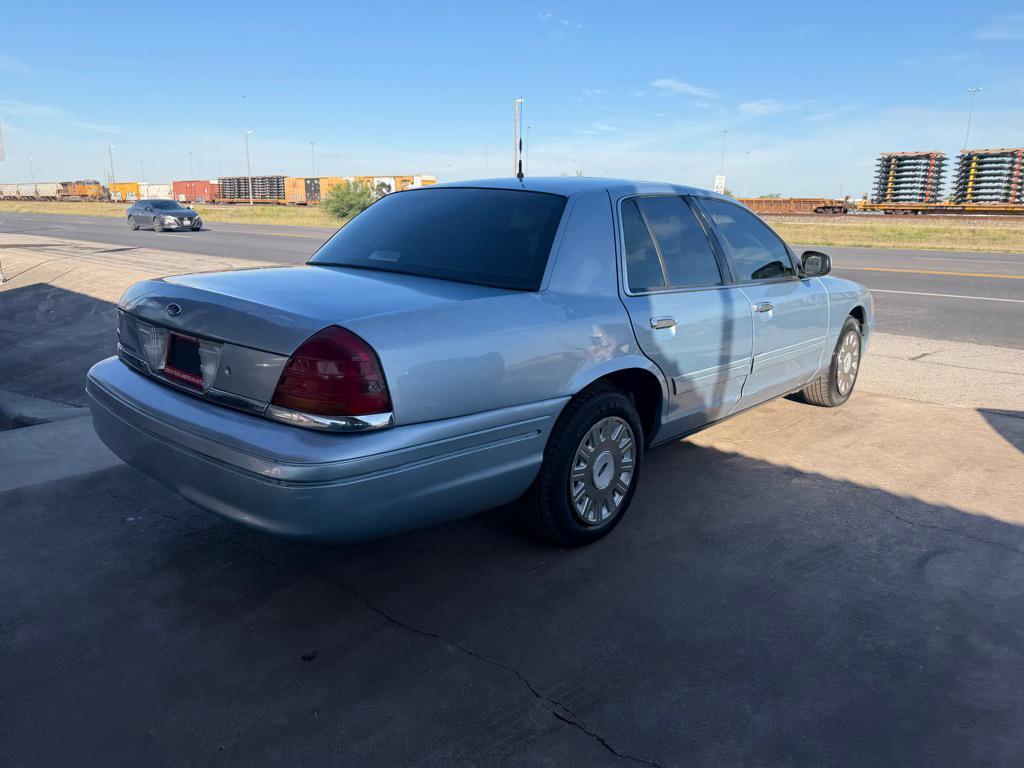 used 2003 Ford Crown Victoria car, priced at $4,000
