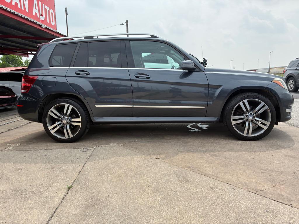 used 2015 Mercedes-Benz GLK-Class car, priced at $9,000