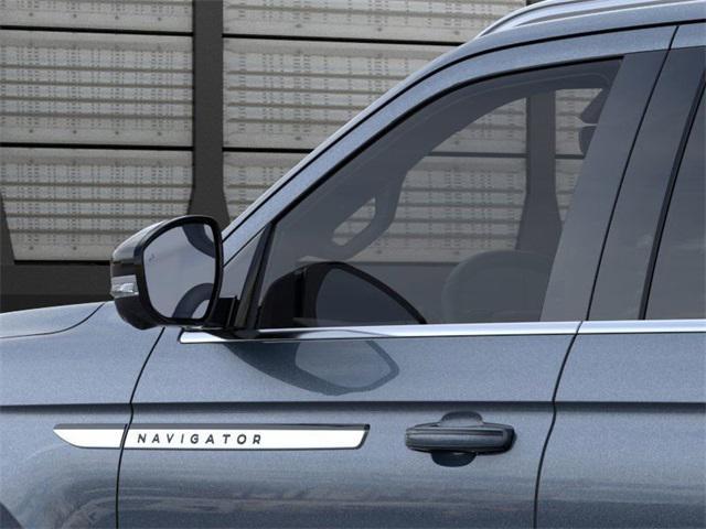 new 2026 Lincoln Navigator car, priced at $115,080