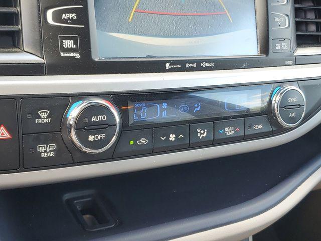 used 2017 Toyota Highlander car, priced at $22,382