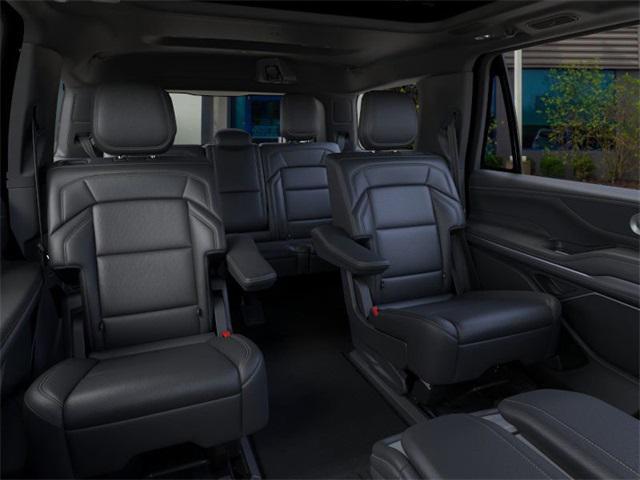 new 2025 Lincoln Navigator car, priced at $100,995