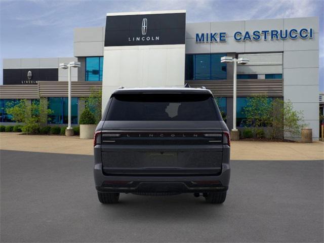 new 2025 Lincoln Navigator car, priced at $100,995