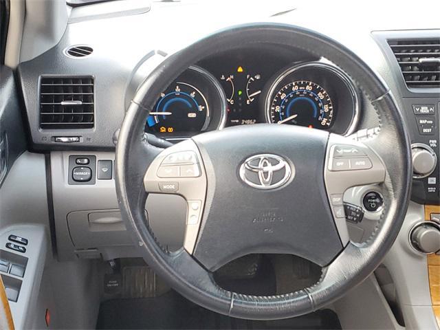 used 2008 Toyota Highlander Hybrid car, priced at $5,887