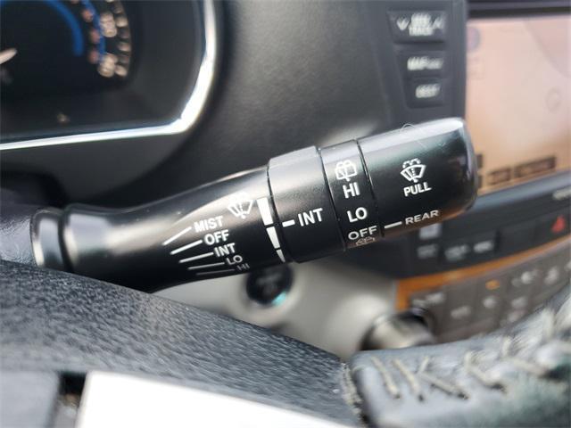 used 2008 Toyota Highlander Hybrid car, priced at $5,887