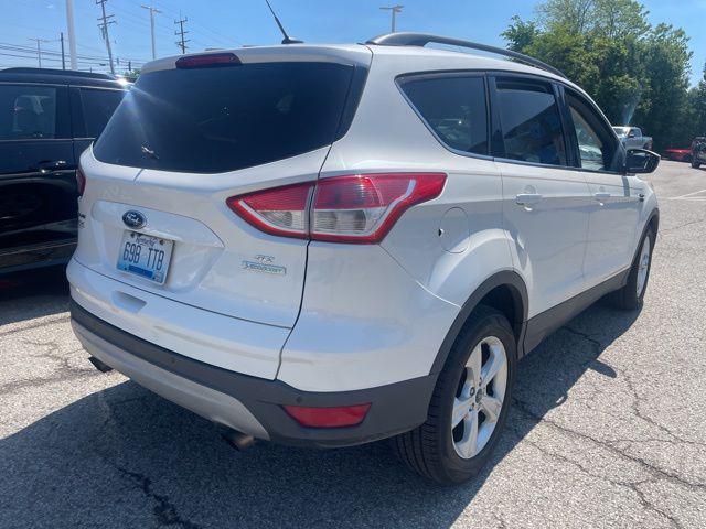used 2015 Ford Escape car, priced at $5,556