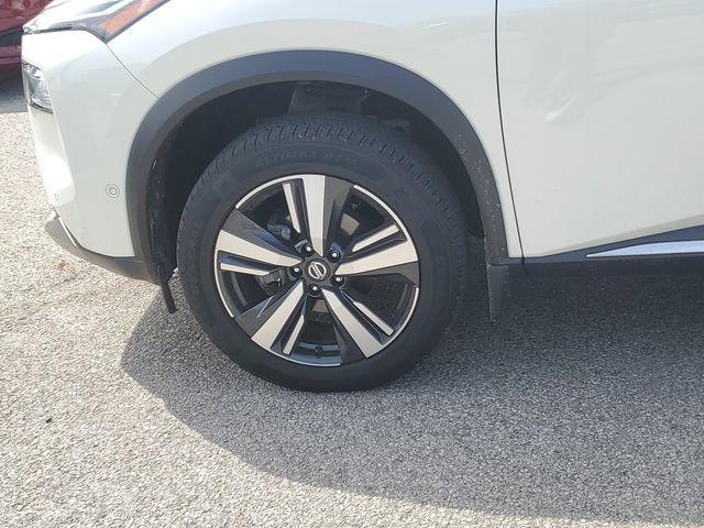 used 2021 Nissan Rogue car, priced at $21,164