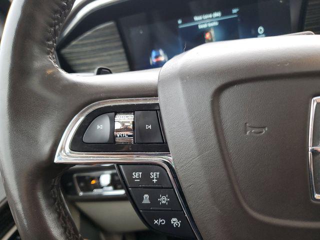 used 2023 Lincoln Navigator car, priced at $61,487