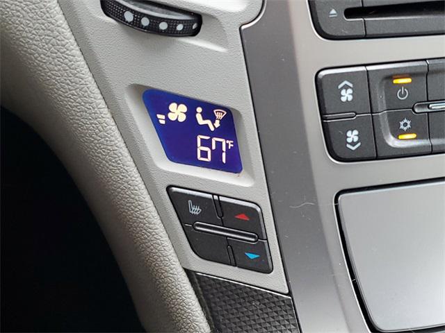 used 2009 Cadillac CTS car, priced at $4,285