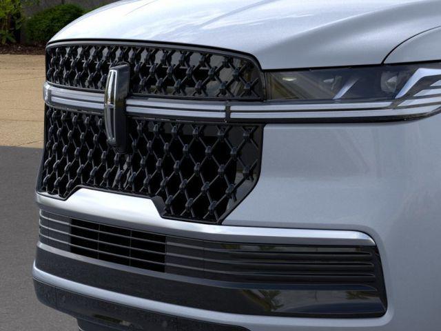 new 2025 Lincoln Navigator car, priced at $100,995