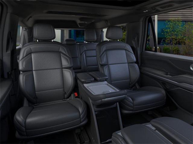 new 2025 Lincoln Navigator car, priced at $108,995