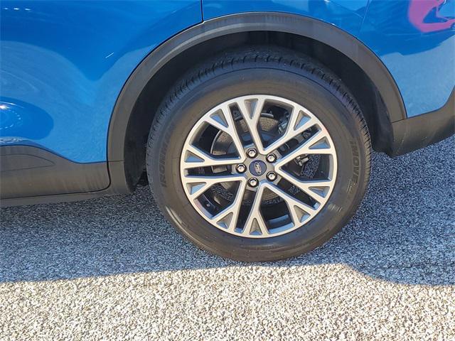 used 2021 Ford Escape car, priced at $15,198
