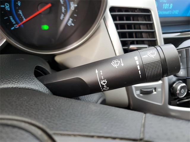 used 2011 Chevrolet Cruze car, priced at $2,987