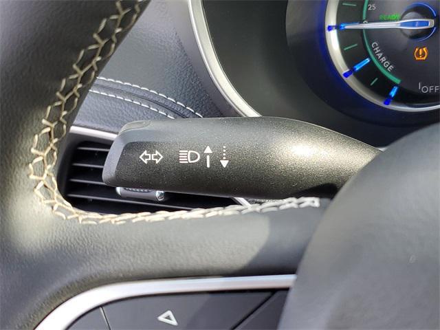 used 2024 Chrysler Pacifica Hybrid car, priced at $25,987