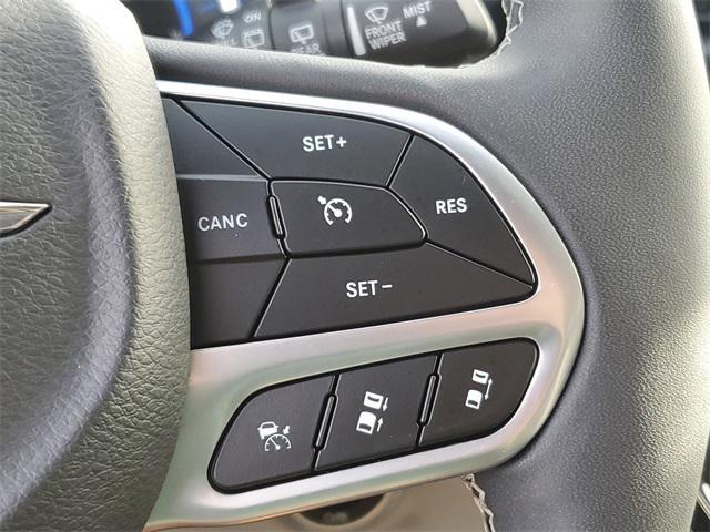 used 2024 Chrysler Pacifica Hybrid car, priced at $25,987