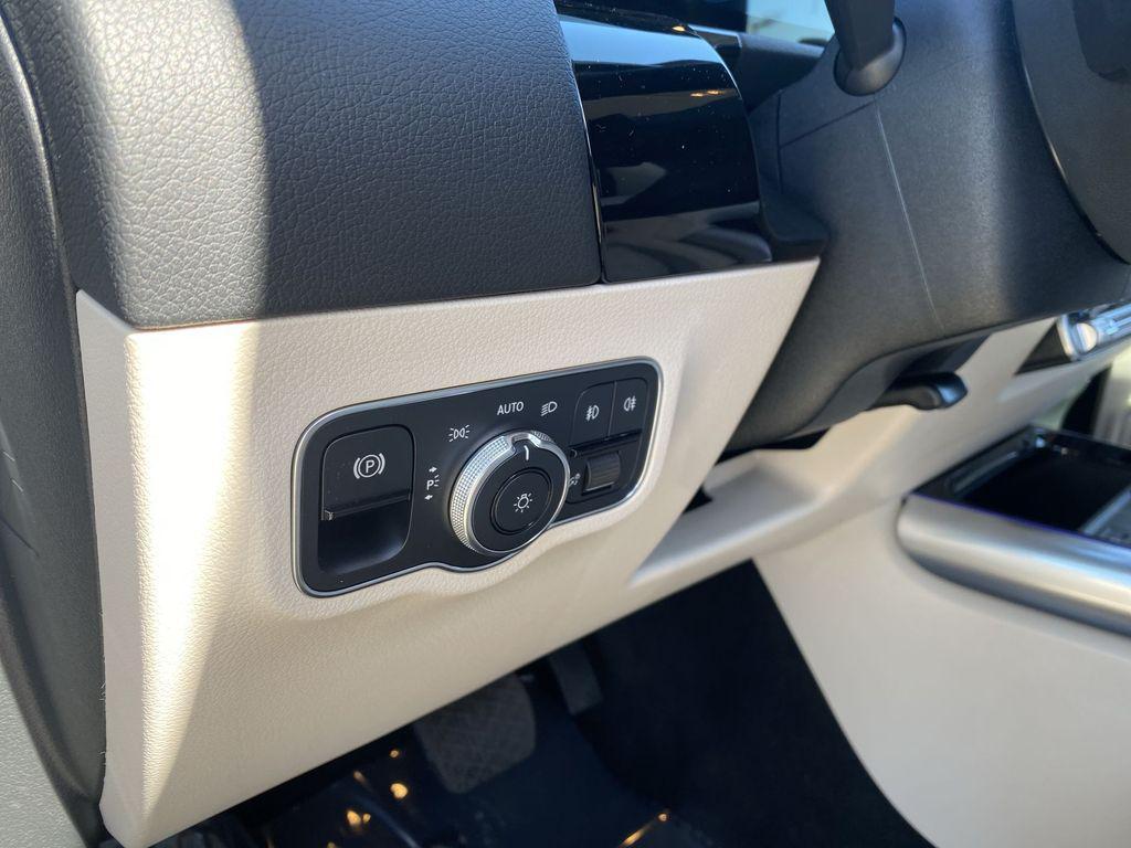 used 2022 Mercedes-Benz GLA 250 car, priced at $28,885