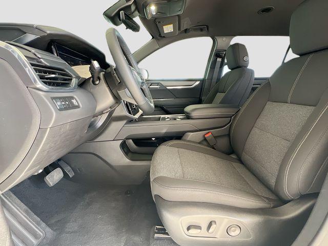 new 2026 GMC Acadia car, priced at $44,052