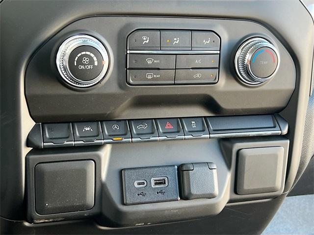 new 2026 GMC Sierra 1500 car, priced at $42,115