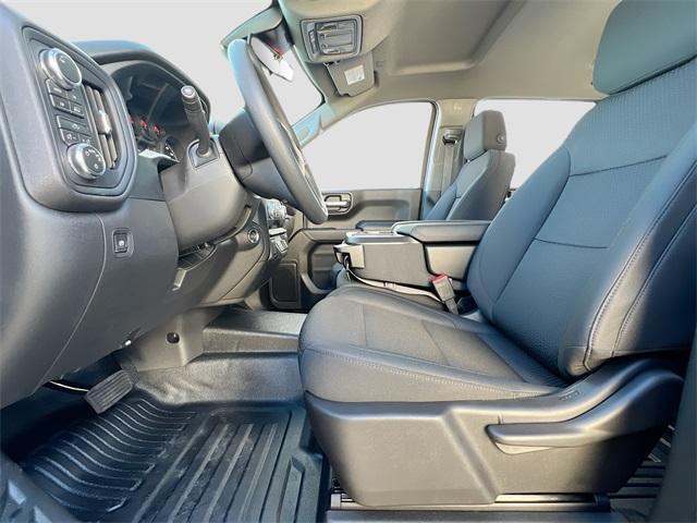 new 2026 GMC Sierra 1500 car, priced at $42,115