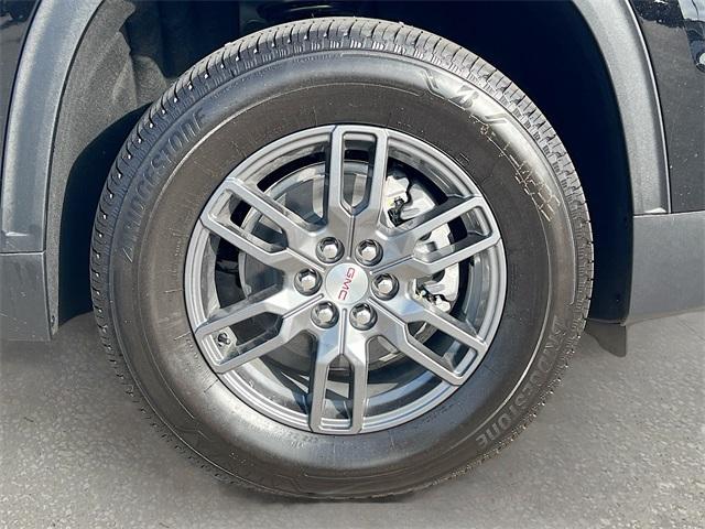 new 2026 GMC Acadia car, priced at $44,503