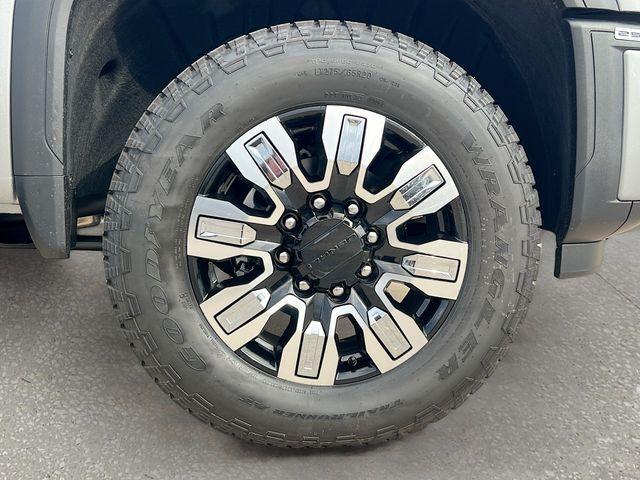 new 2026 GMC Sierra 2500 car, priced at $78,235