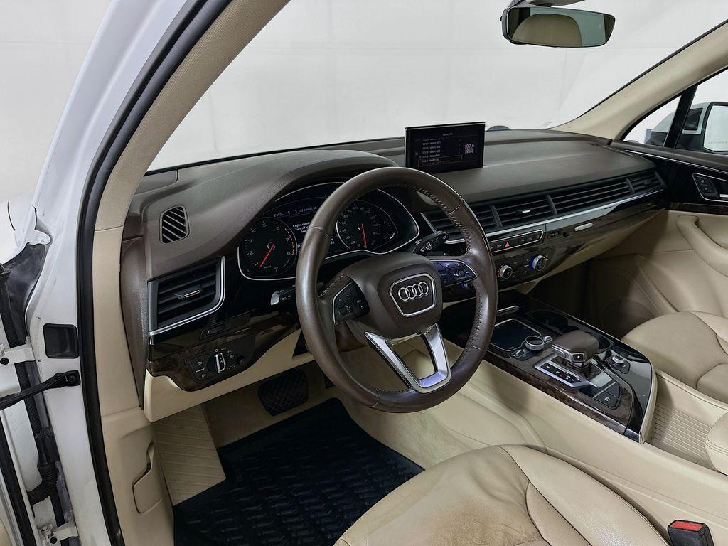 used 2017 Audi Q7 car, priced at $13,900
