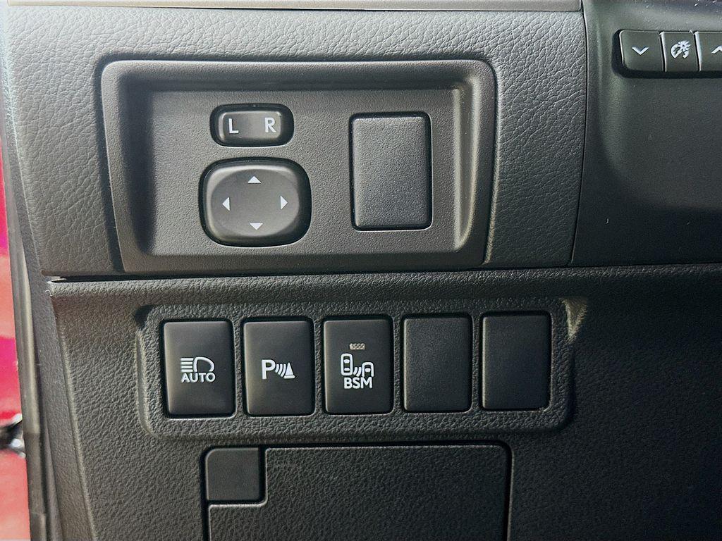 used 2018 Lexus ES 350 car, priced at $16,990