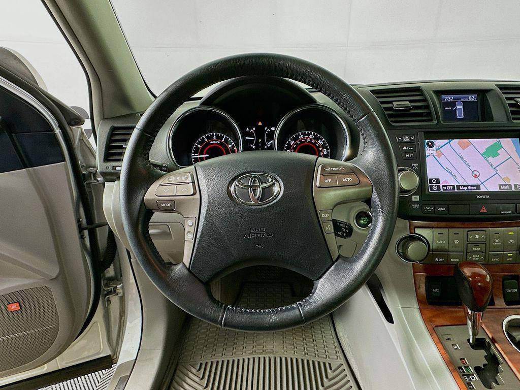 used 2010 Toyota Highlander car, priced at $10,590