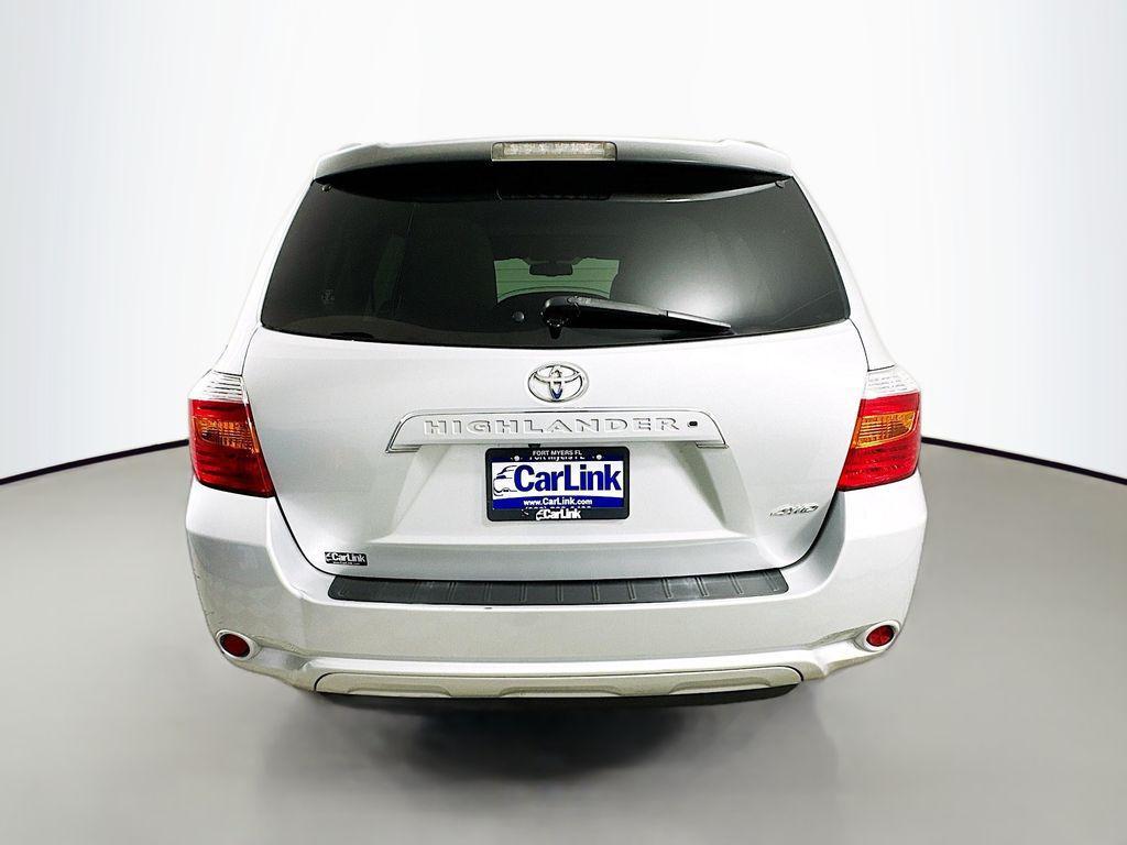 used 2010 Toyota Highlander car, priced at $10,590