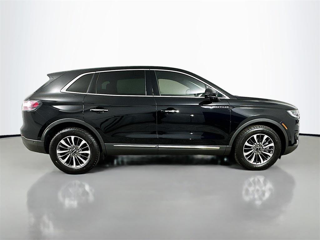 used 2020 Lincoln Nautilus car, priced at $17,900