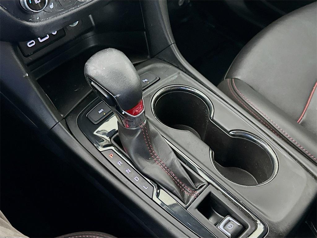 used 2022 Chevrolet Equinox car, priced at $12,900