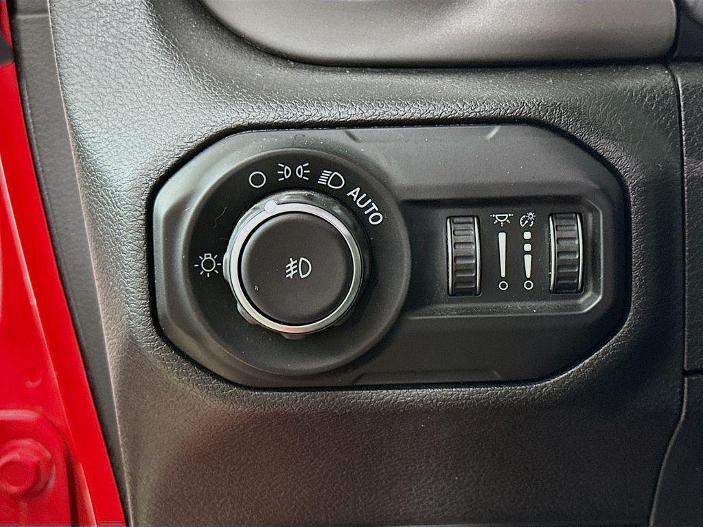 used 2020 Jeep Wrangler Unlimited car, priced at $21,086