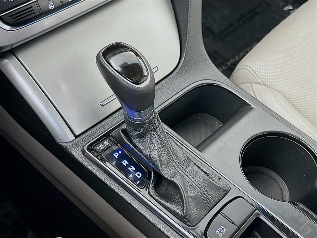 used 2015 Hyundai Sonata car, priced at $7,900